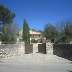 Les Du Mas Des Cigales * נים