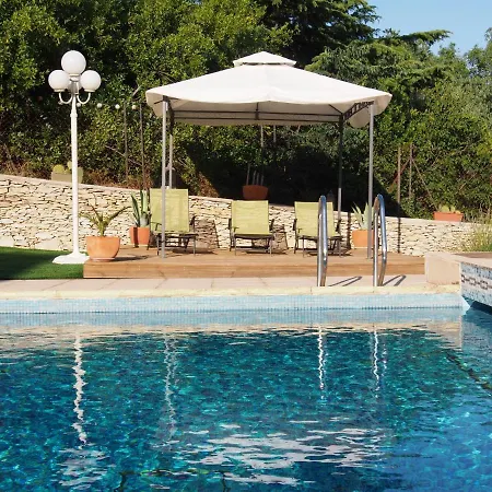 Les Du Mas Des Cigales Holiday home Nimes