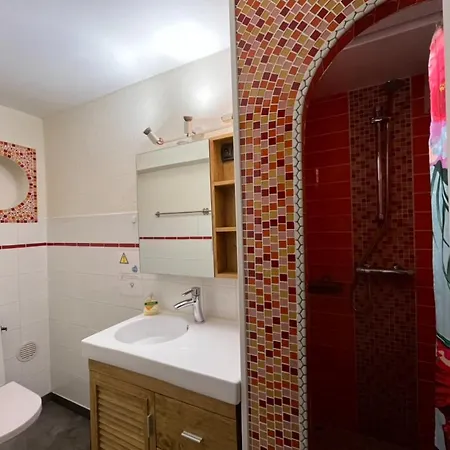 Holiday home Les Du Mas Des Cigales Nimes