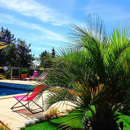 Les Du Mas Des Cigales Holiday home *