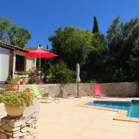 Holiday home Les Du Mas Des Cigales