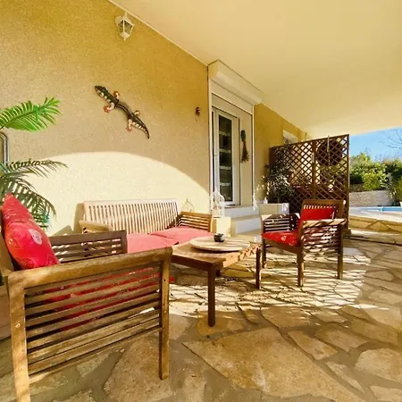 Holiday home Les Du Mas Des Cigales Nimes