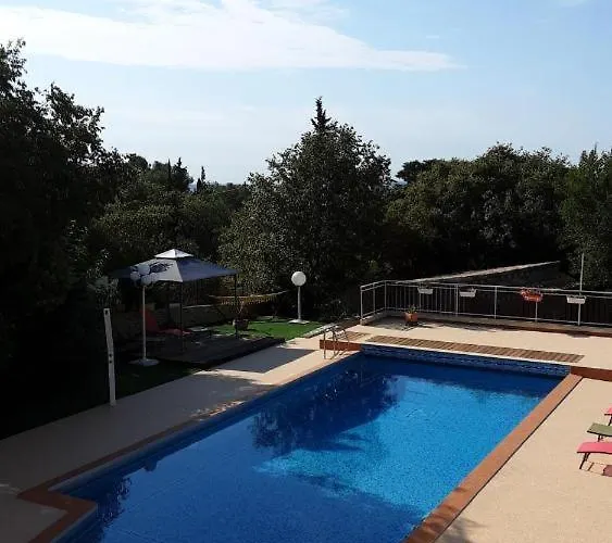 Les Du Mas Des Cigales Nîmes